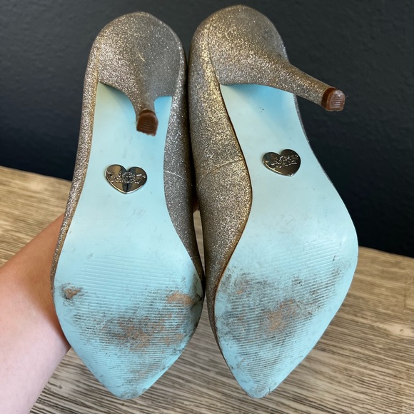 Betsey Johnson Silver Glitter Heels - Picture 8 of 9